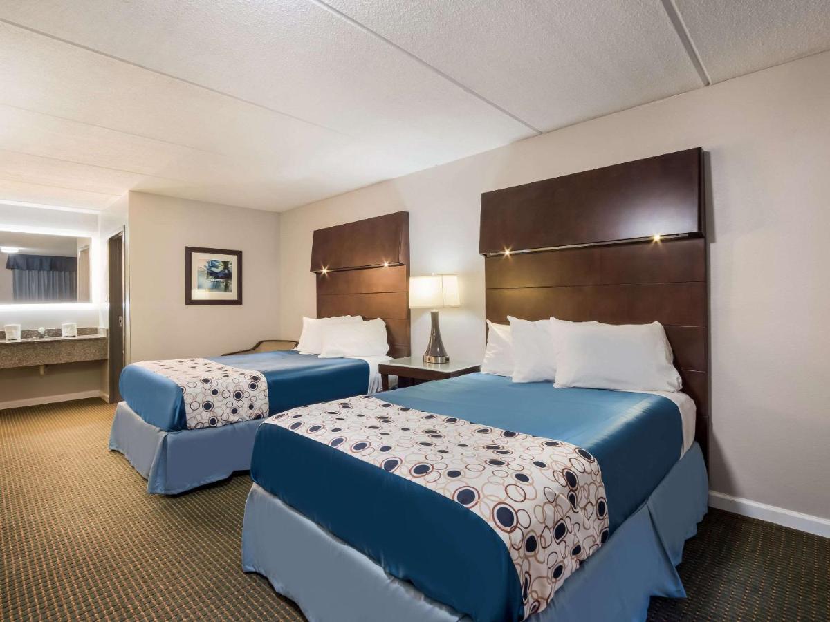 Rodeway Inn Ґрінвуд Екстер'єр фото