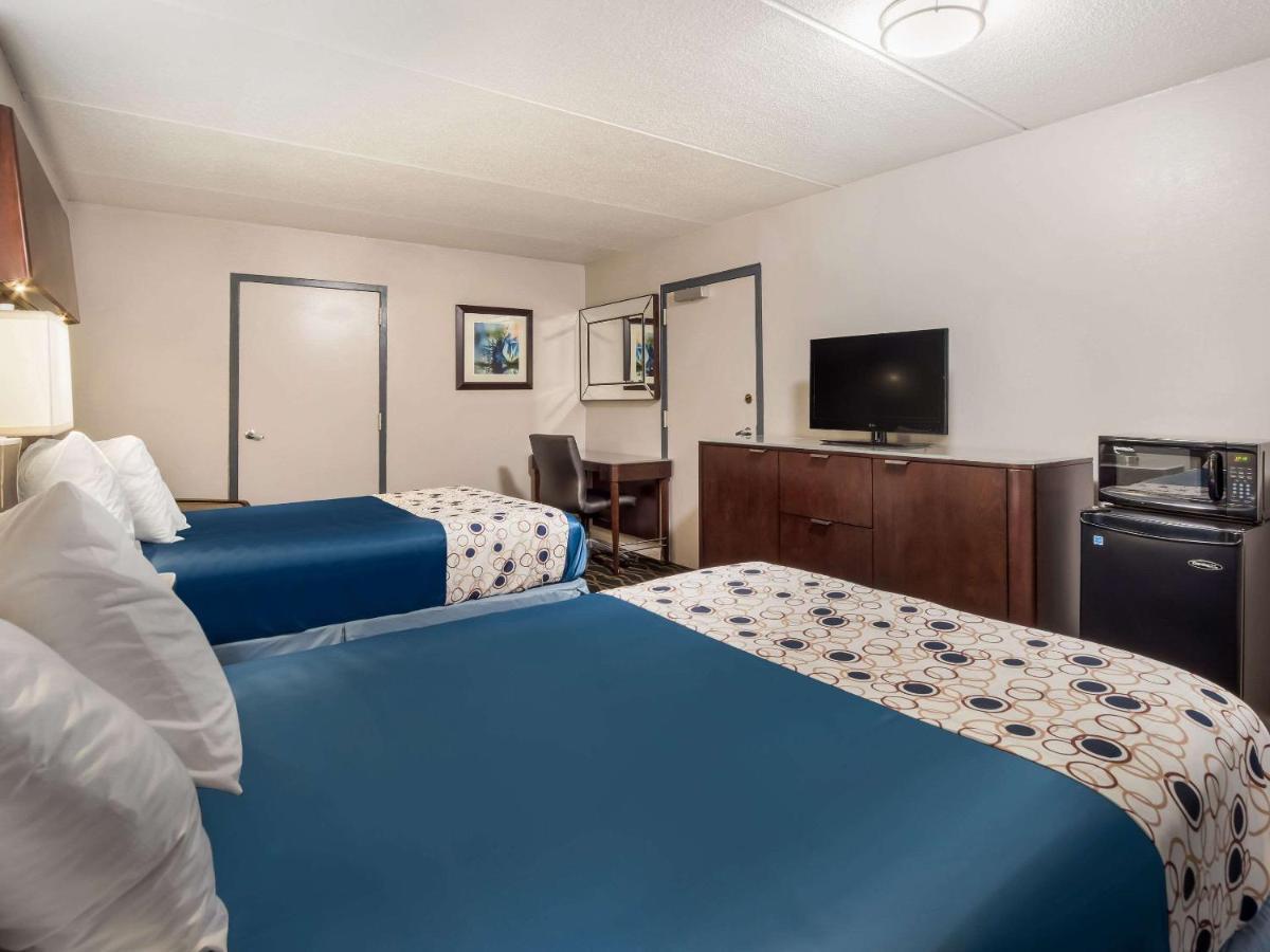Rodeway Inn Ґрінвуд Екстер'єр фото